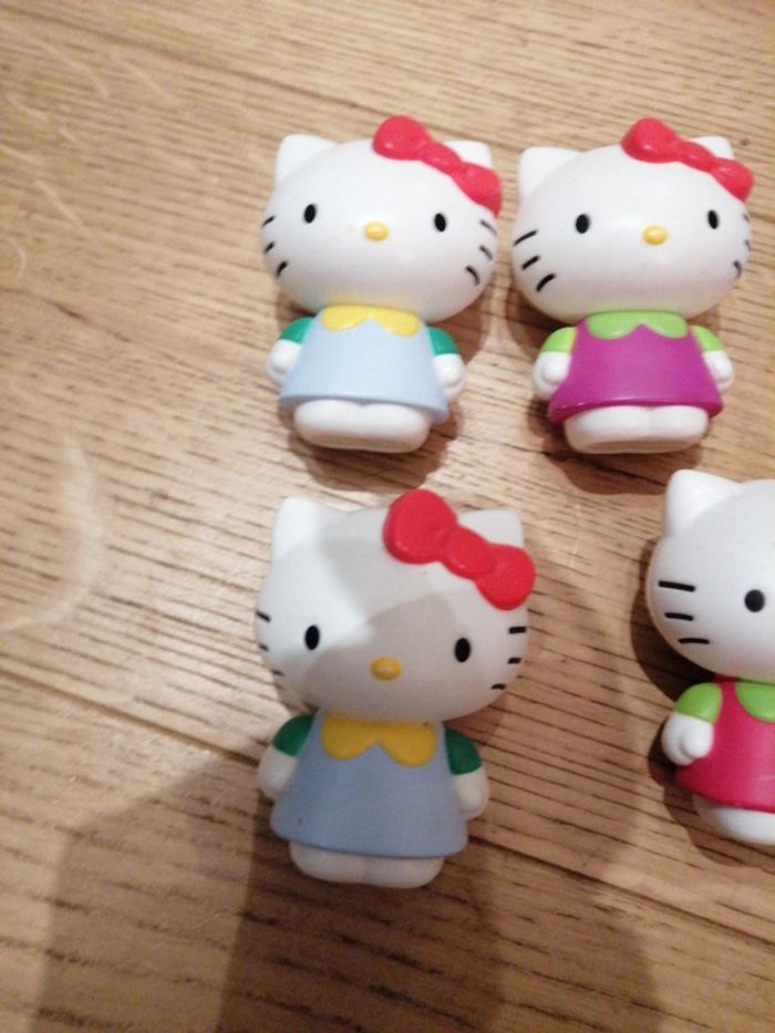 Figurines hello kitty McDonald's - photo numéro 3