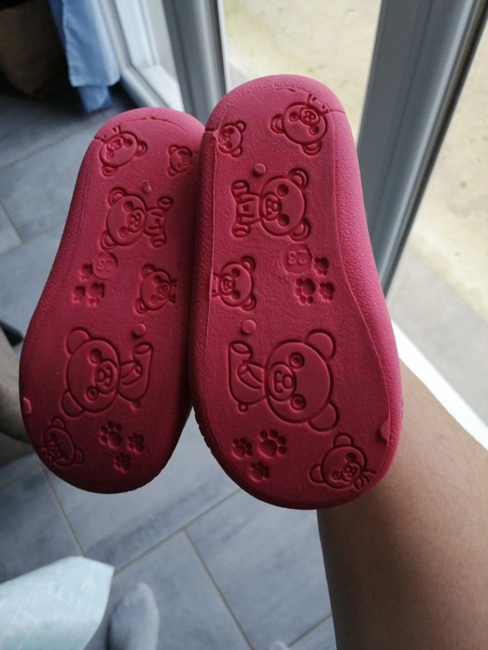 Chaussons taille 23 - photo numéro 3