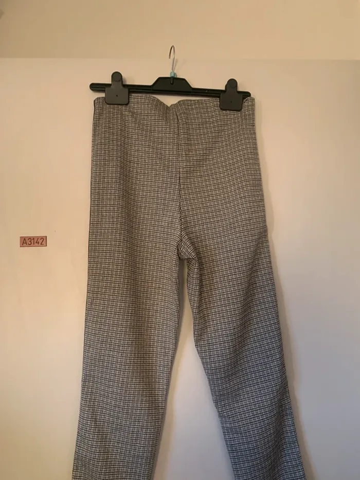 Pantalon - photo numéro 2