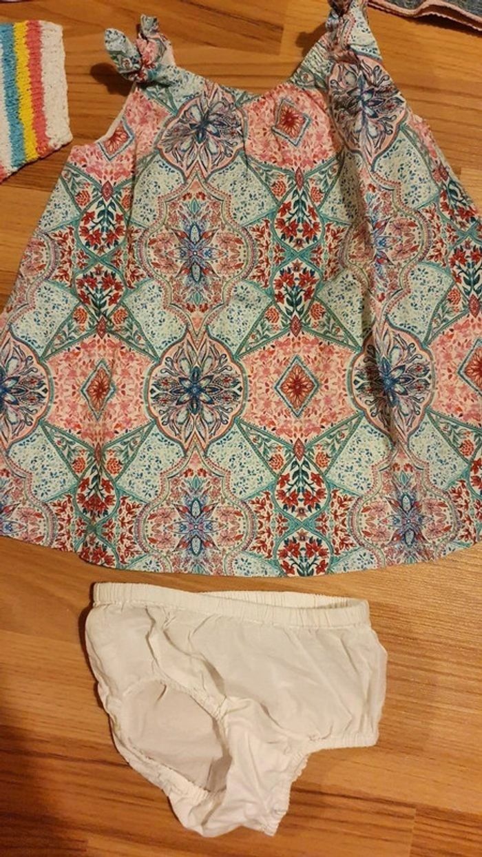 lot 3 robes 18 mois - photo numéro 2