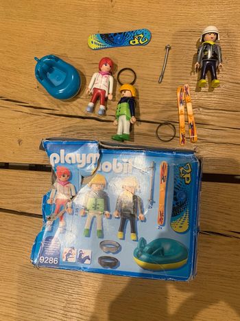 Playmobil family fun 3 personnages avec accessoires (9286)