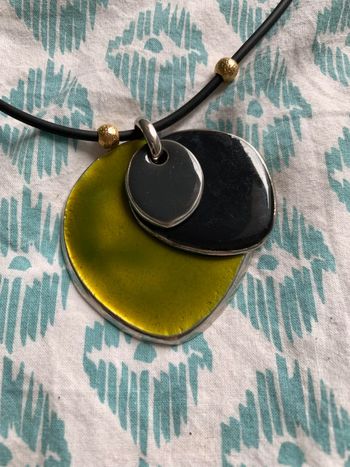 Collier vert