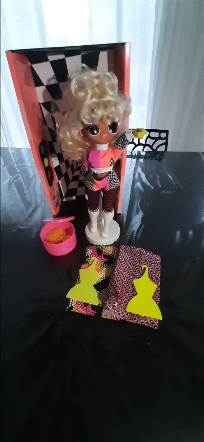 Poupée LOL