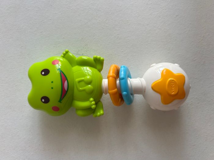 hochet grenouille