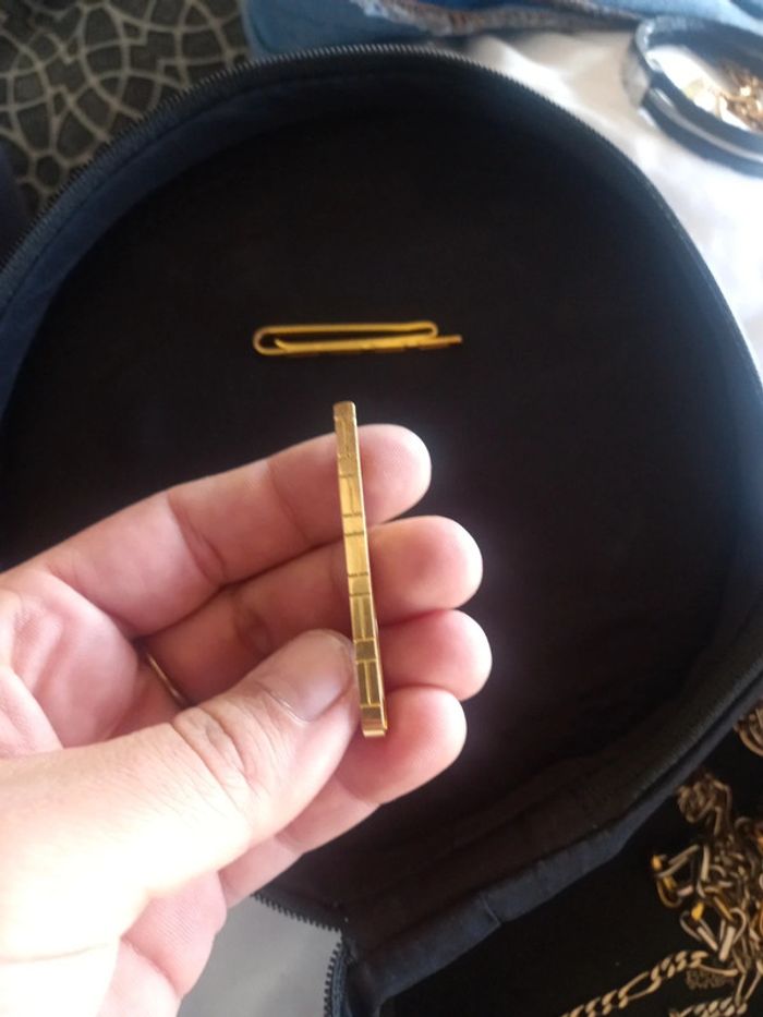 Lot 2 pinces cravatte vintage plaqué or