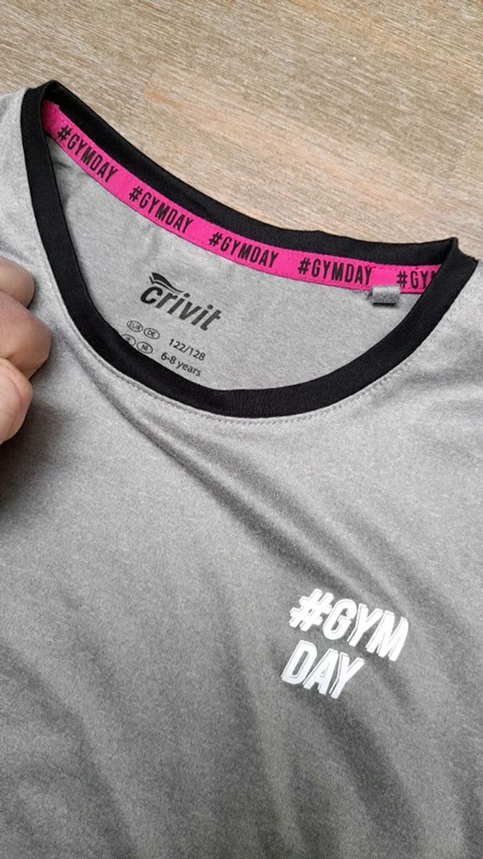 Tee shirt de sport 6 / 8 ans - photo numéro 2