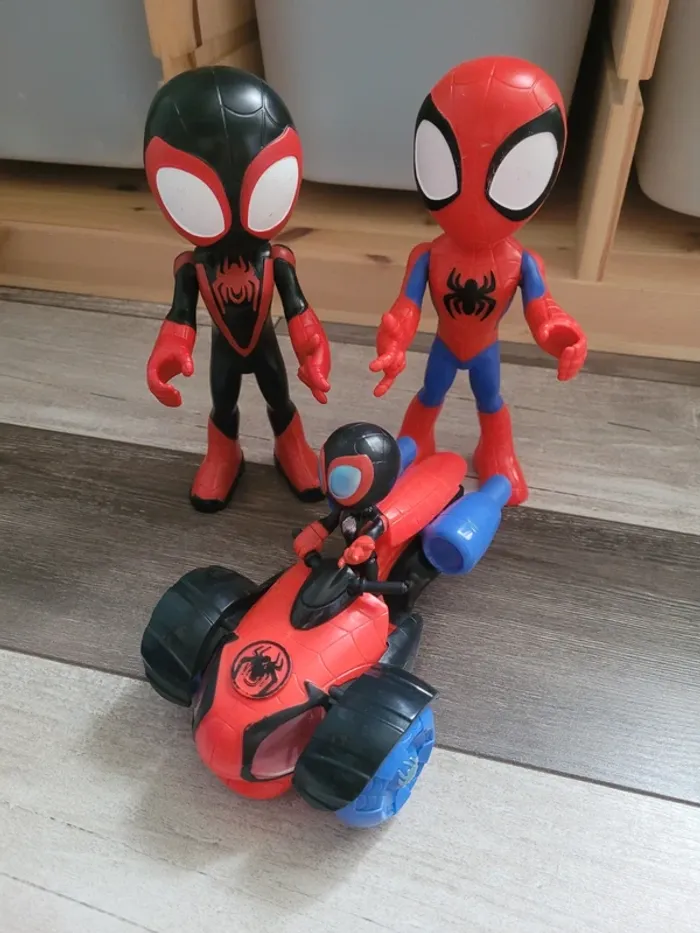 Lot spidey