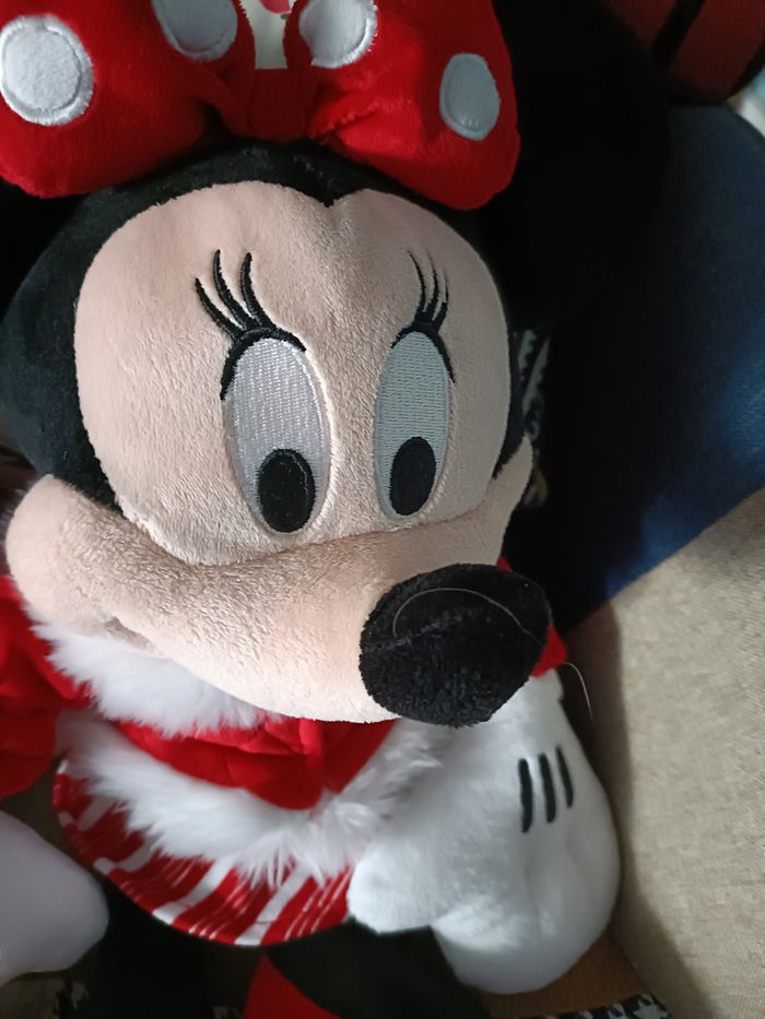 LOT DE 2 PELUCHES MICKET ET MINNIE DE NOEL DISNEY - photo numéro 8