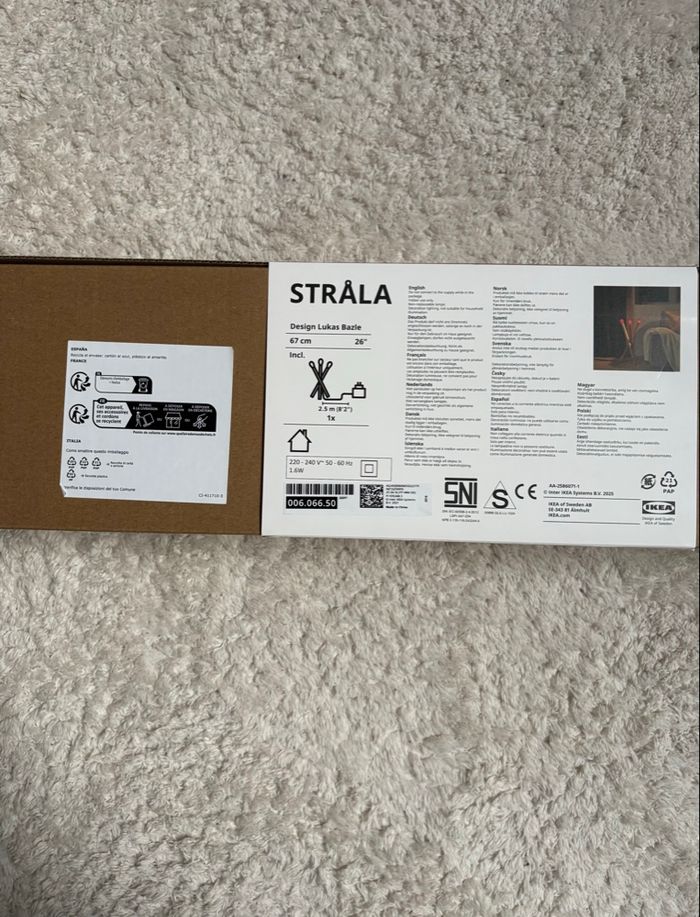 Lampe IKEA STRÅLA – Design Lukas Bazle (“Allumette” en bois) - photo numéro 5