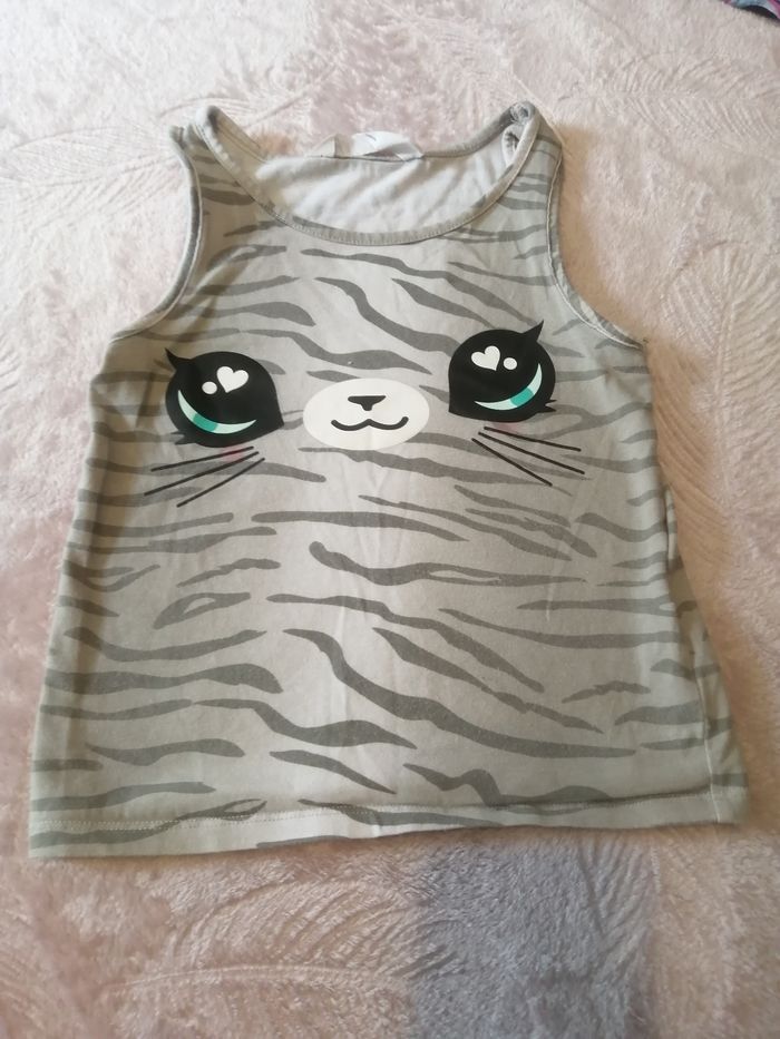 Lot de 4 t-shirt taille 6 ans - photo numéro 2