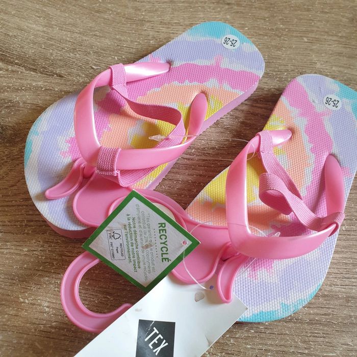 🩷 Tongs neuf Tex 25/26 #emyfleury_pointure26fille - photo numéro 2