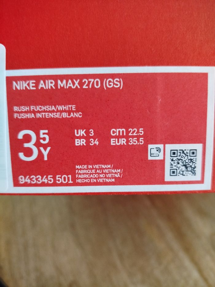 Baskets Nike T 35,5 - photo numéro 10