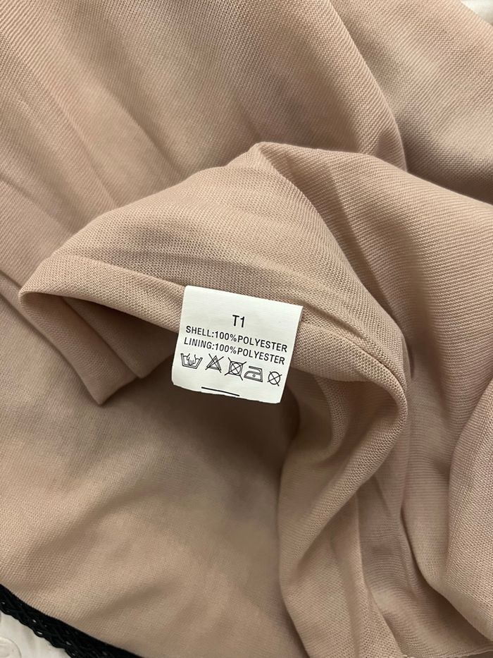 Robe à volants ceinturée beige TDC - photo numéro 6