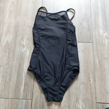 Maillot de bain 1 pièce noir taille XS sans marque