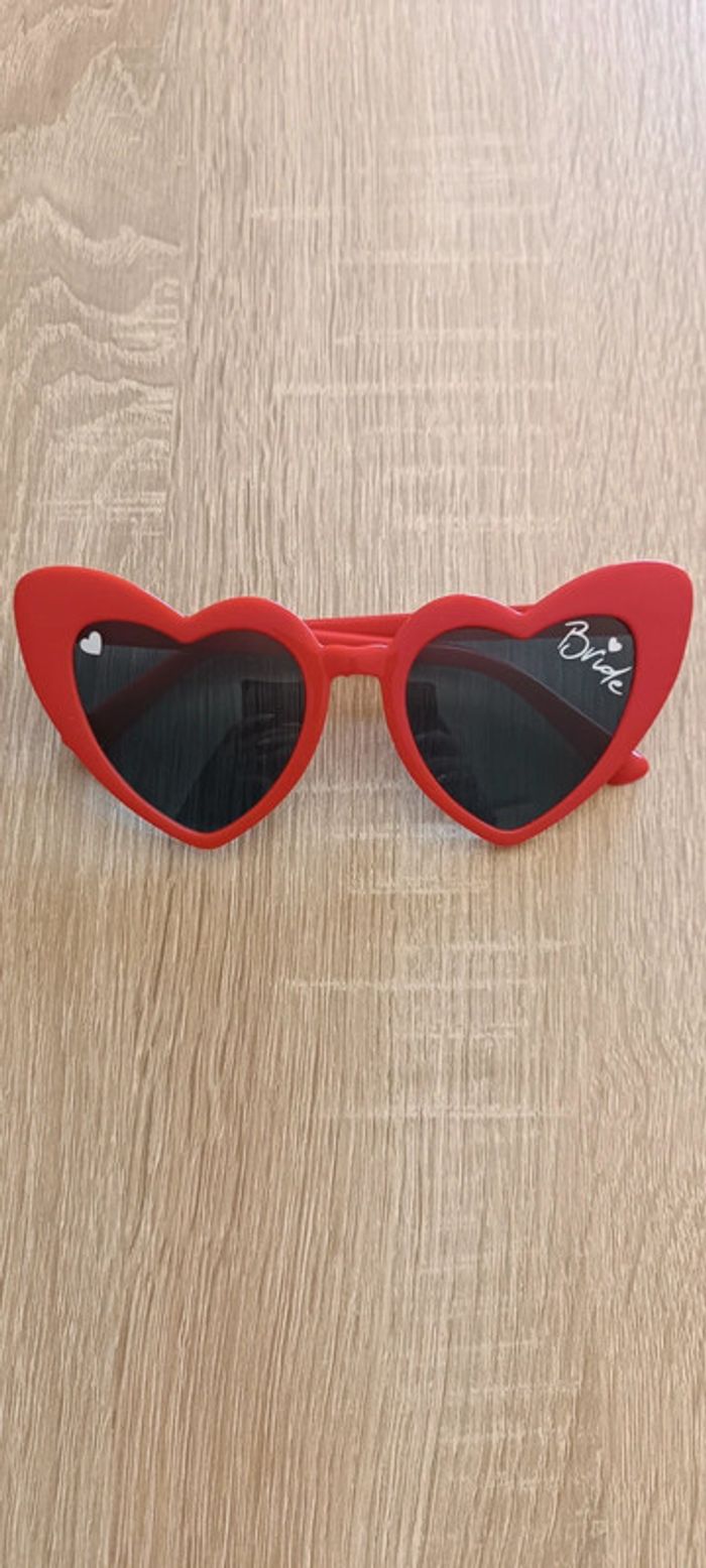 Lunette coeur personnalisée
Rouge