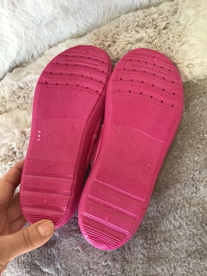 Paire de chaussons rose à scratch taille 33 (0124) - photo numéro 5