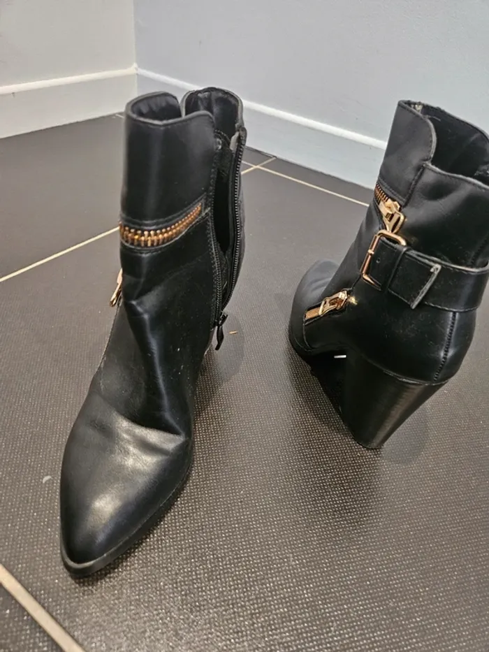 Boots Buffalo London T37 - photo numéro 3