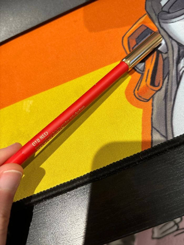 Crayon à lèvres Estée Lauder - photo numéro 2