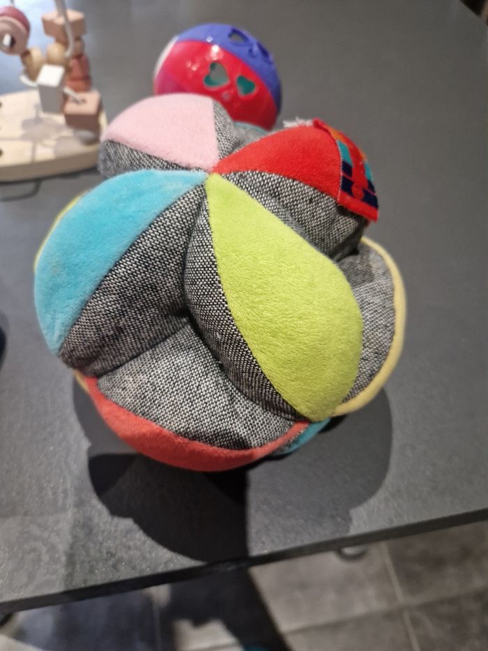 Jeux d'éveil - photo numéro 2