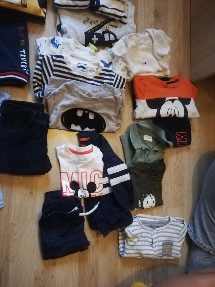 Lot vêtements 9 mois - photo numéro 2