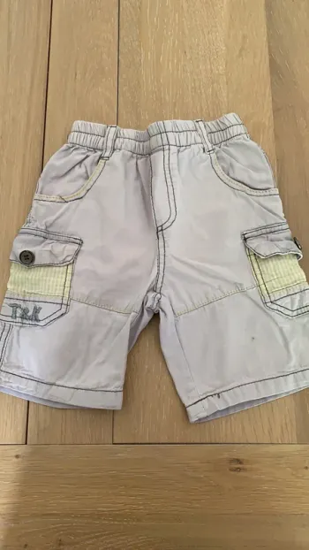 Short gris clair