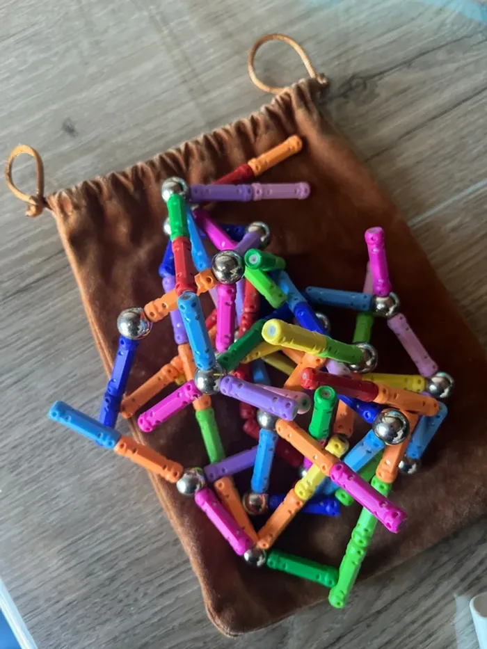Jeu d’aimants - photo numéro 2