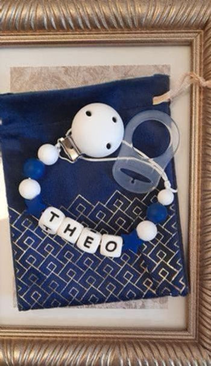 Attache tétine personnalisé avec adaptateur et pochette cadeau - photo numéro 2