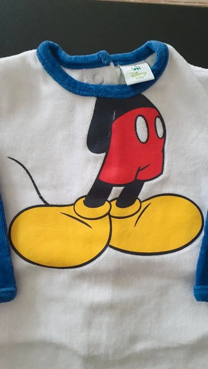 Lot de 4 pyjamas hiver 3 mois - photo numéro 7