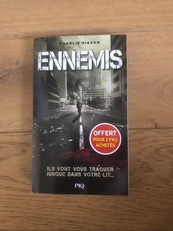 Ennemis - Charlie Higson
