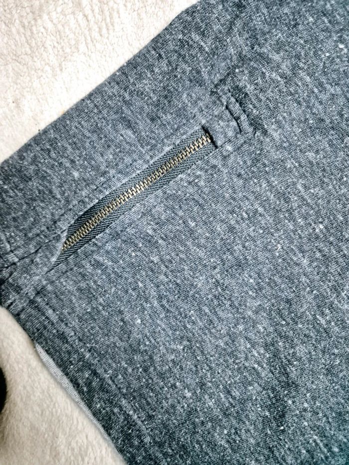 Pull à capuche gris et bordeaux dessin indien orchestra garcon taille 14 ans - photo numéro 6