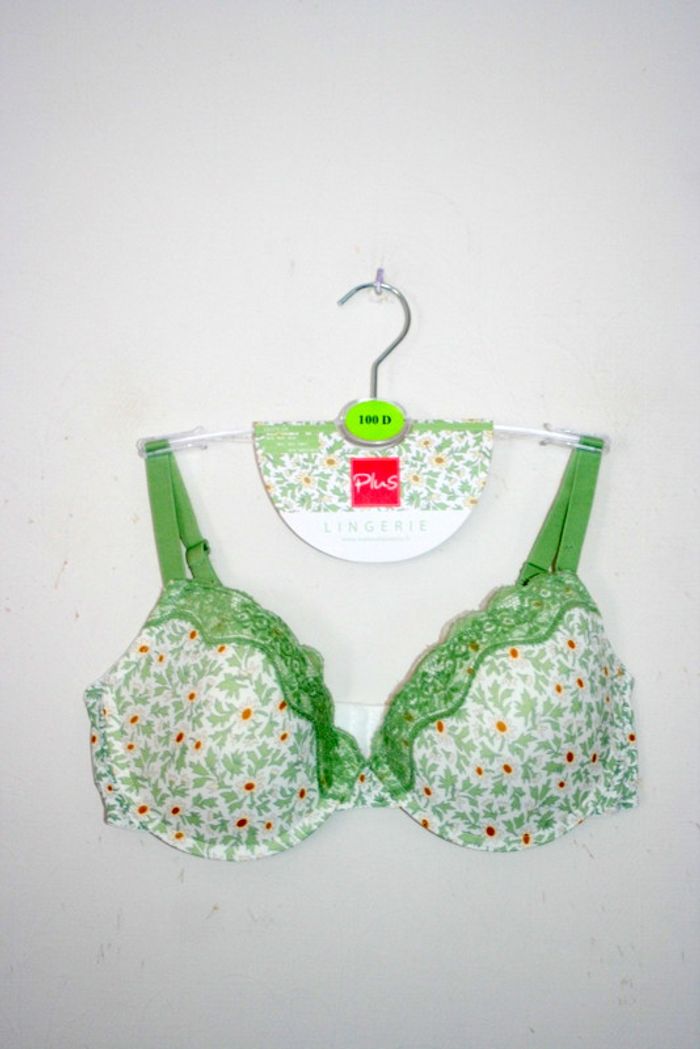 Soutien-gorge Plus taille 100D