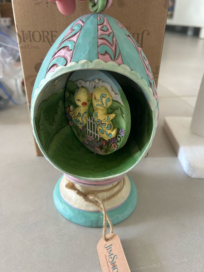 Figurine Œuf De Pâques Avec Scène Tournante - Jim Shore - photo numéro 4