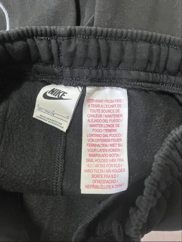 Short Nike noir - photo numéro 4