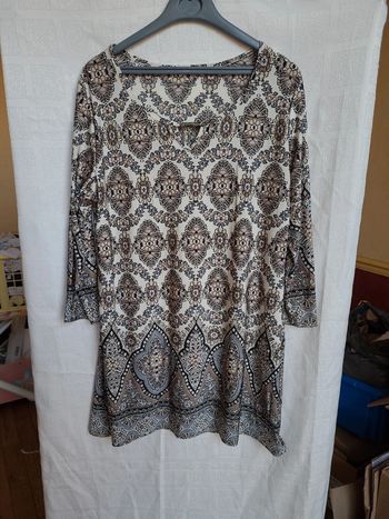 robe taille 40 motifs géométriques vintage