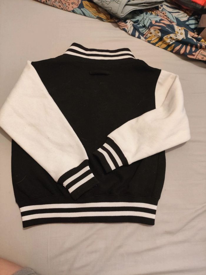 Veste université AWDis 6 ans - photo numéro 3