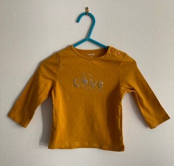 tee-shirt manches longues fleur pailletée bébé 9 mois