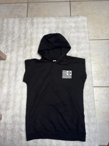 T-shirt à capuche