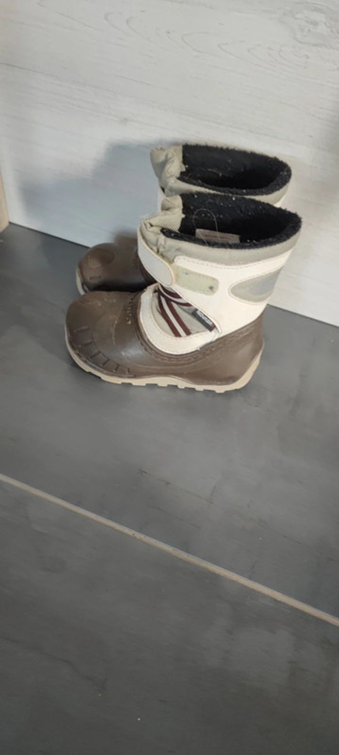 Bottes de neige taille 20/21 - photo numéro 2