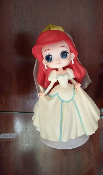 Figurine Q Posket Ariel /la petite sirène robe de mariée /disney