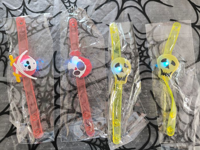 Bracelet lumineuse halloween