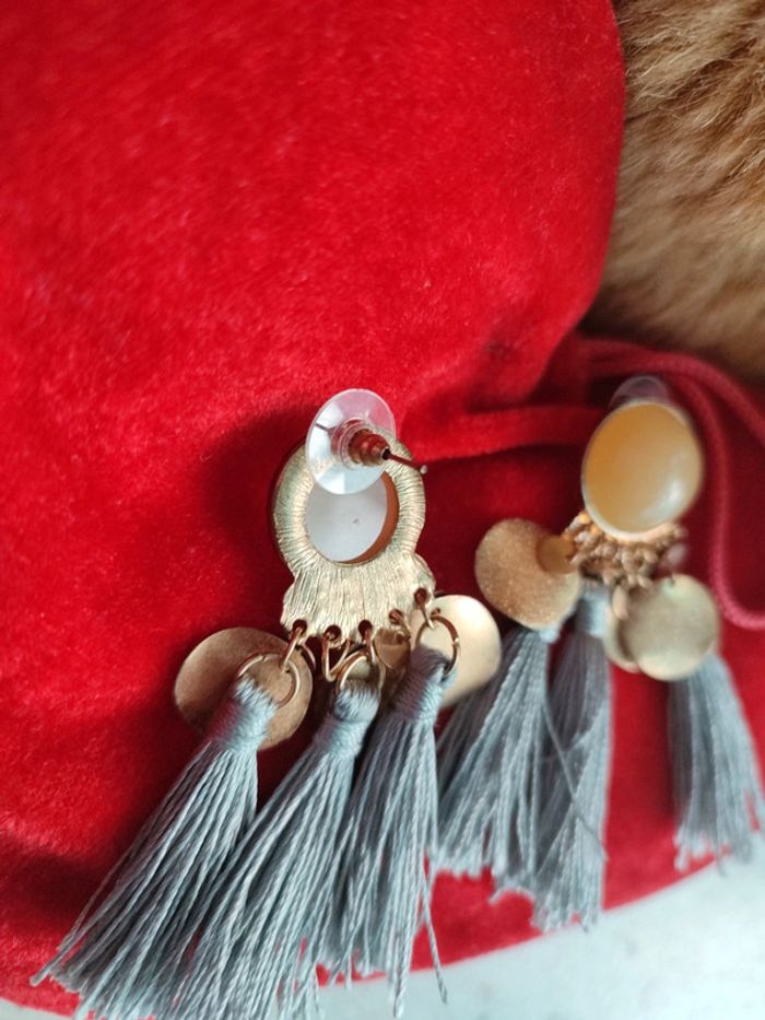 Boucles d'oreilles pendantes - photo numéro 4