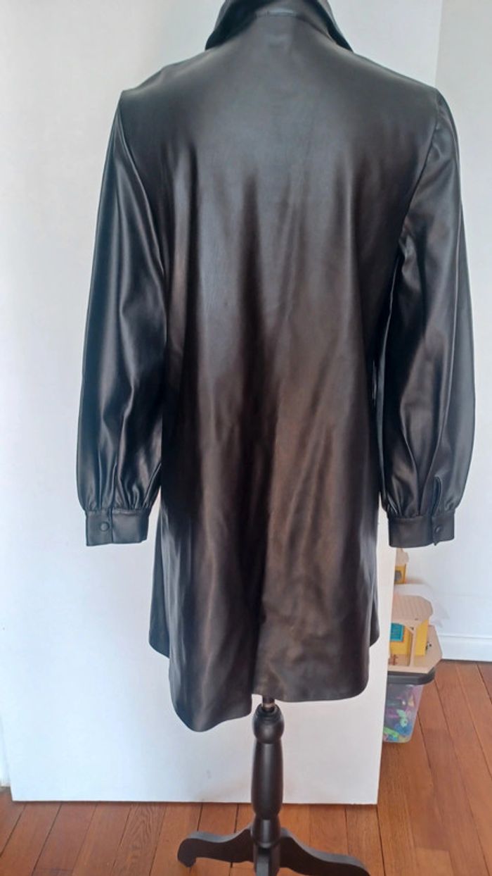 Robe en simili cuir - photo numéro 5