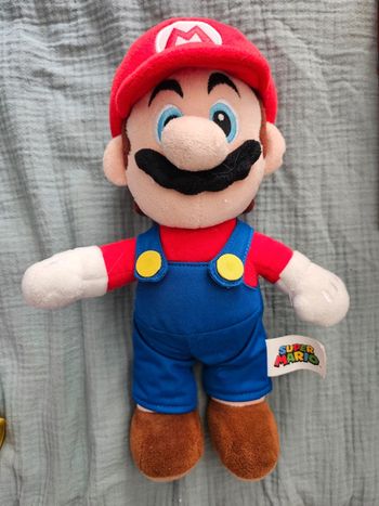 Peluche mario