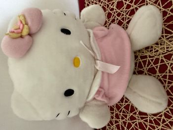 peluche hello kitty robe rose