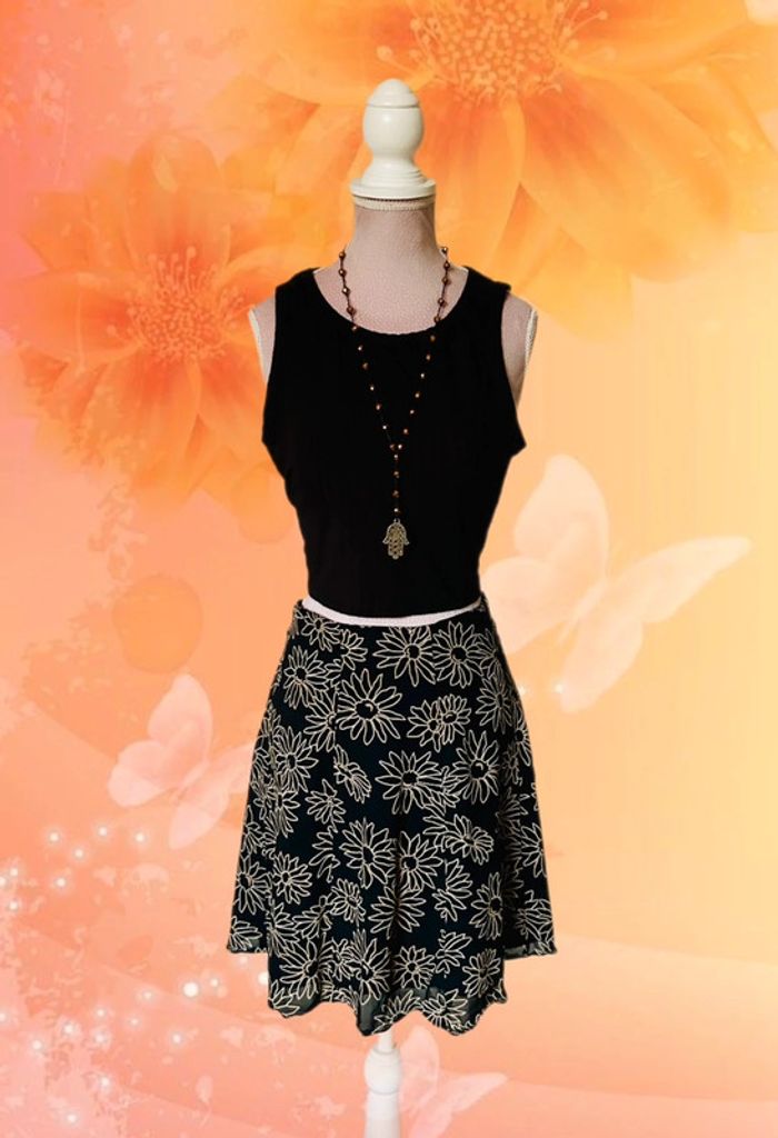 🖤🌿Jupe courte noire à fleurs vintage 90s Pimkie short black floral trapeze skirt🌿🖤