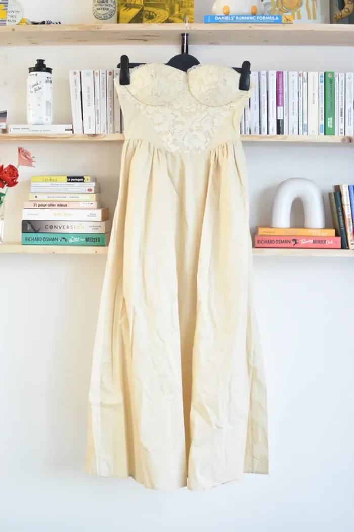 Robe Boohoo en taille S - Neuve avec étiquettes - photo numéro 3