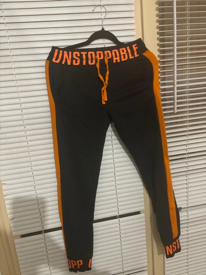 Ensemble tenu de sport - photo numéro 5