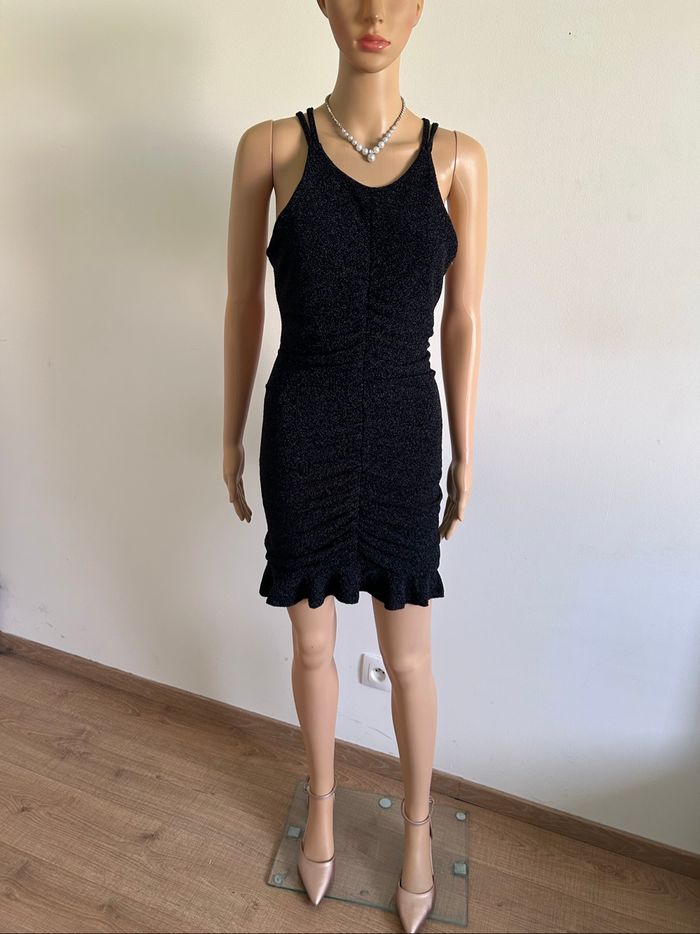 Robe noire et pailletée neuve Morgan taille 40 (valeur 60€) - photo numéro 3