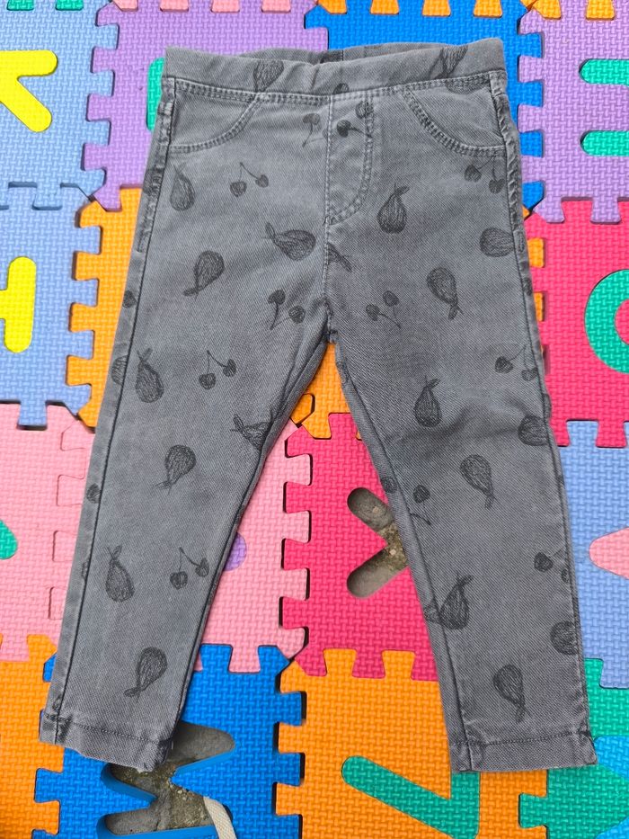 Lot vêtements 18 mois - photo numéro 3