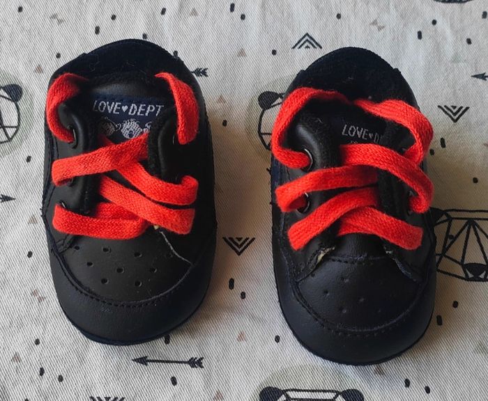 Basket neuve taille 0/3 mois - photo numéro 3